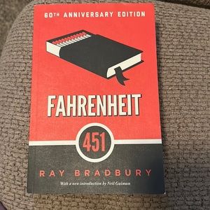 Fahrenheit 451 by ray bradbury